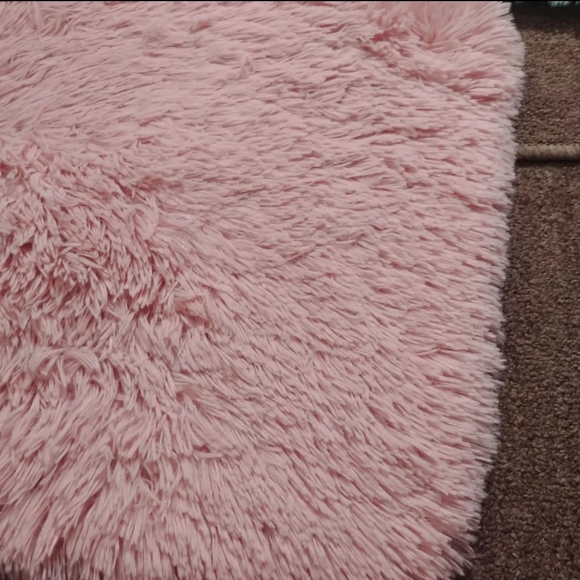 Mainstays // Bathroom rug faux fur furry fuzzy fuzz girly soft memory foam - Picture 3 of 5